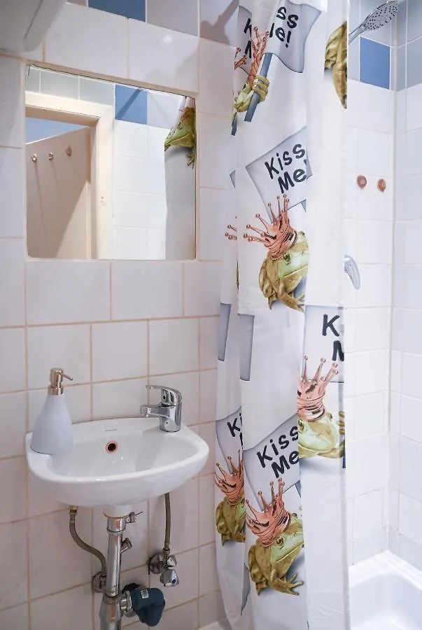 Backpacker Apartment Bahnhof Vienna